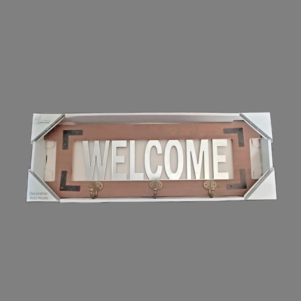 Welcome Wall Hook Sign in White and Brown